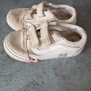 Kids Cream Vans Shoes with Floral Accents